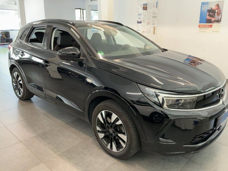 Opel Grandland X 1.6 Plug-in Hybrid 4 GSe — zdjęcie 8