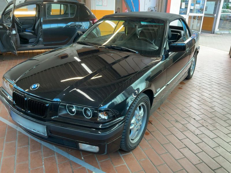 BMW 3er 318i — zdjęcie 1