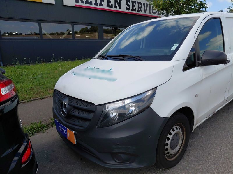 Mercedes-Benz Vito 111 CDI Lang — zdjęcie 2