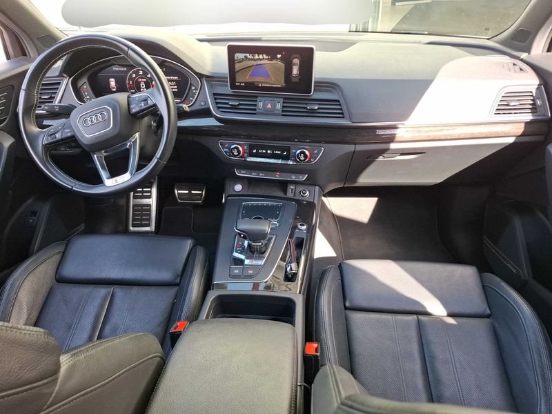 Audi SQ5 3.0 TDI Mild-Hybrid quattro — zdjęcie 11