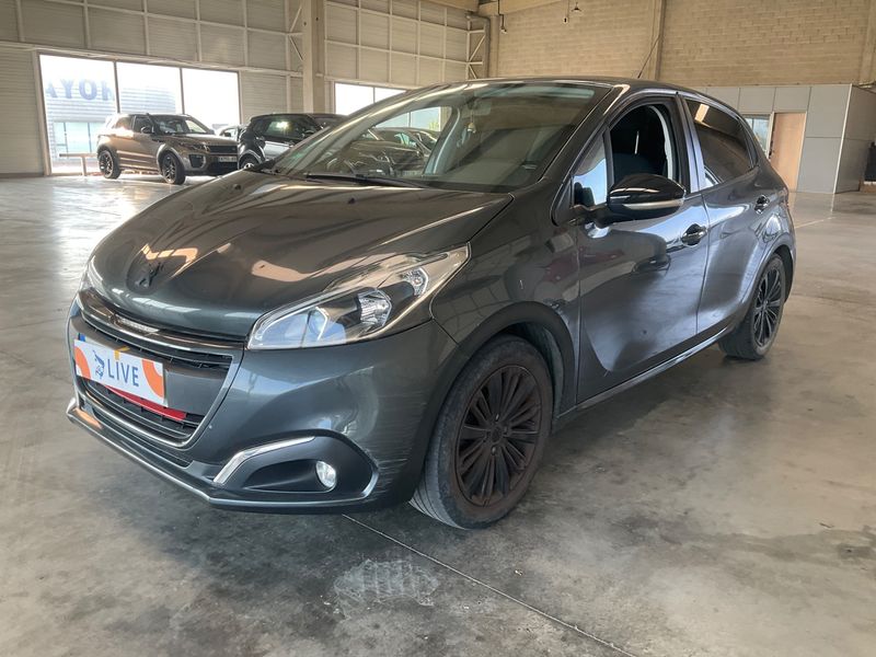 Peugeot 208 1.2 e-VTi Style