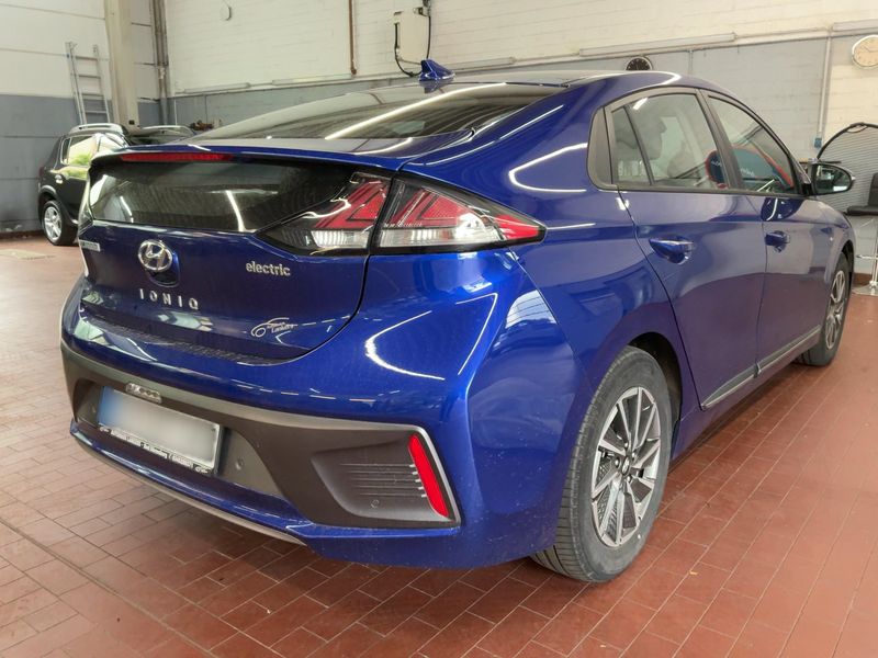 Hyundai IONIQ electric drive 100 kW Trend — zdjęcie 6