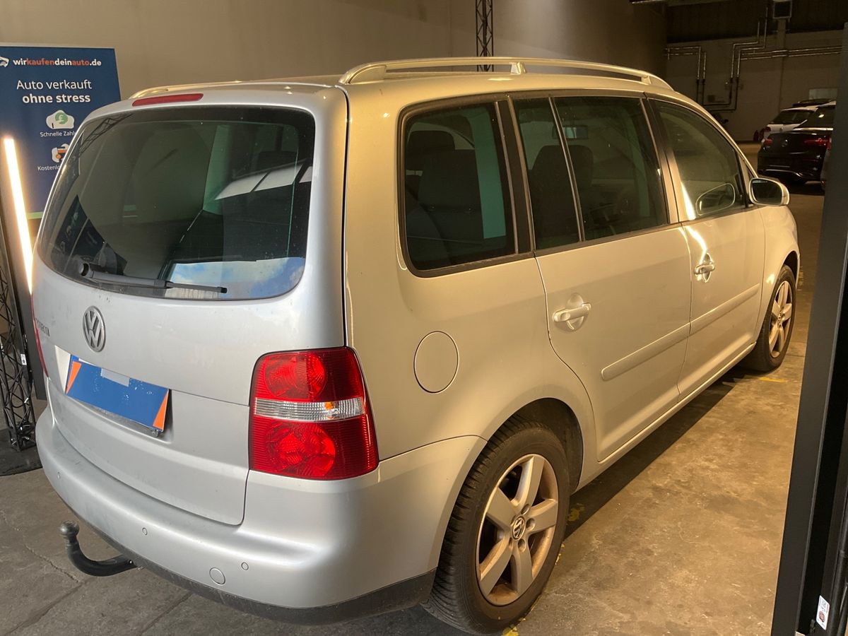 Volkswagen Touran 2.0 TDI Highline