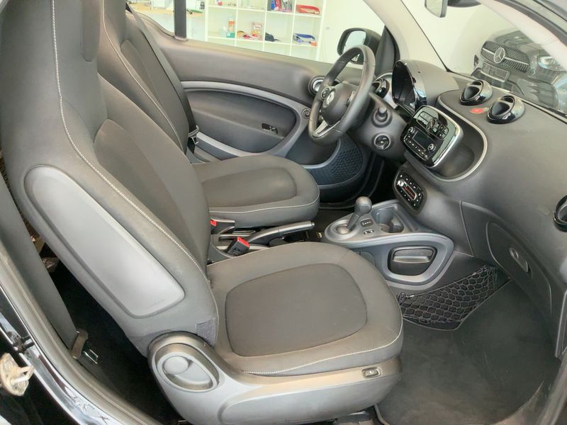 Smart fortwo 1.0 Basis passion — zdjęcie 14