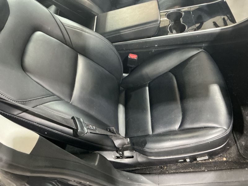 Tesla Model 3 Standard Range Plus 2019 – снимка 38