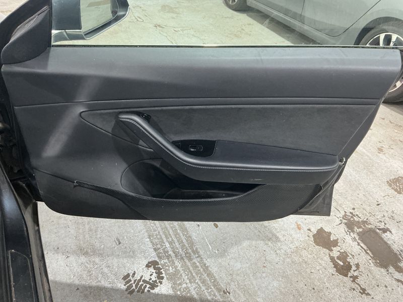 Tesla Model 3 Standard Range Plus 2019 – снимка 37