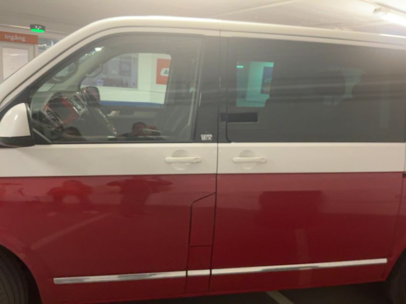 Volkswagen T6 Multivan 2.0 TDI Multivan Generation Six 4Motion — zdjęcie 4
