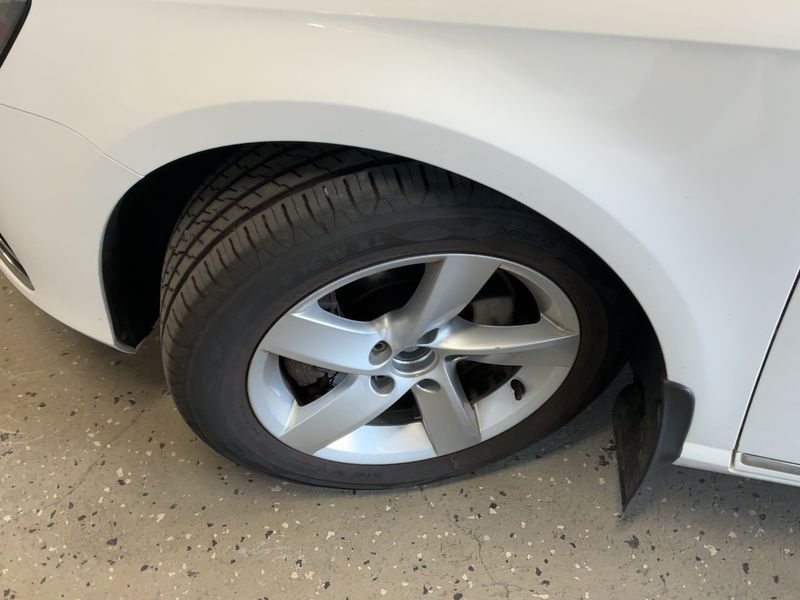 Volkswagen Passat 1.4 TSI Comfortline BlueMotion Tech 2014 – снимка 3