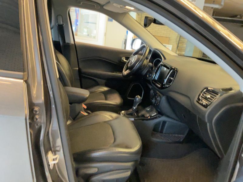 Jeep Compass 1.4 M-Air Limited 4WD 2018 – снимка 16