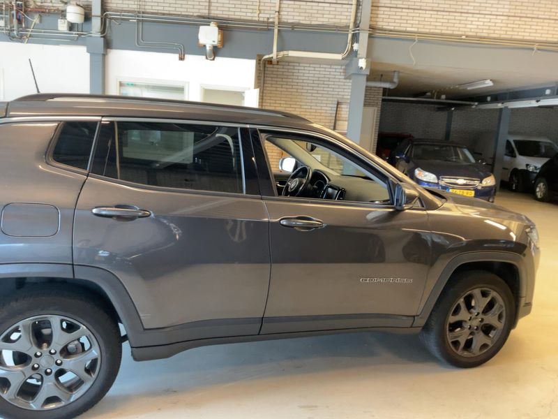 Jeep Compass 1.4 M-Air Limited 4WD 2018 – снимка 10