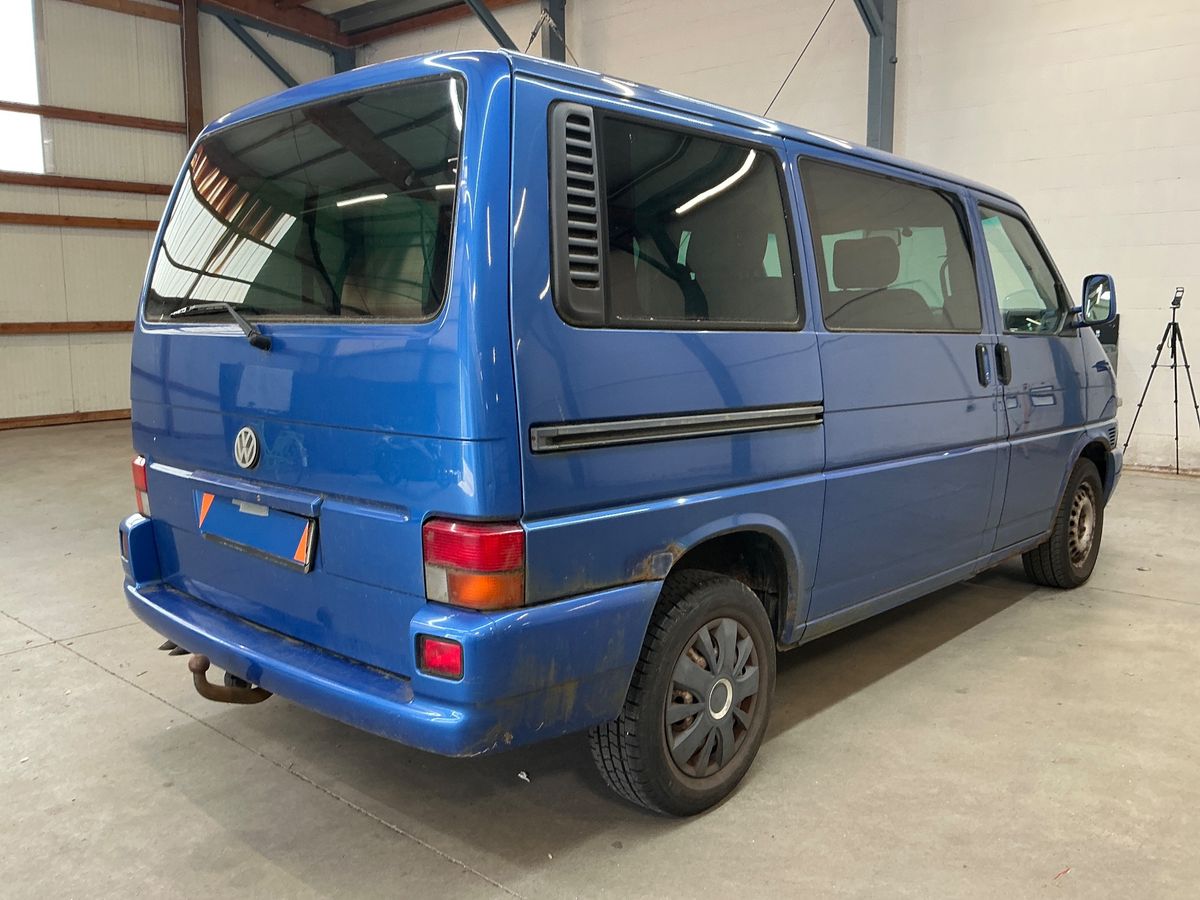 Volkswagen T4 Caravelle 2.5 TDI