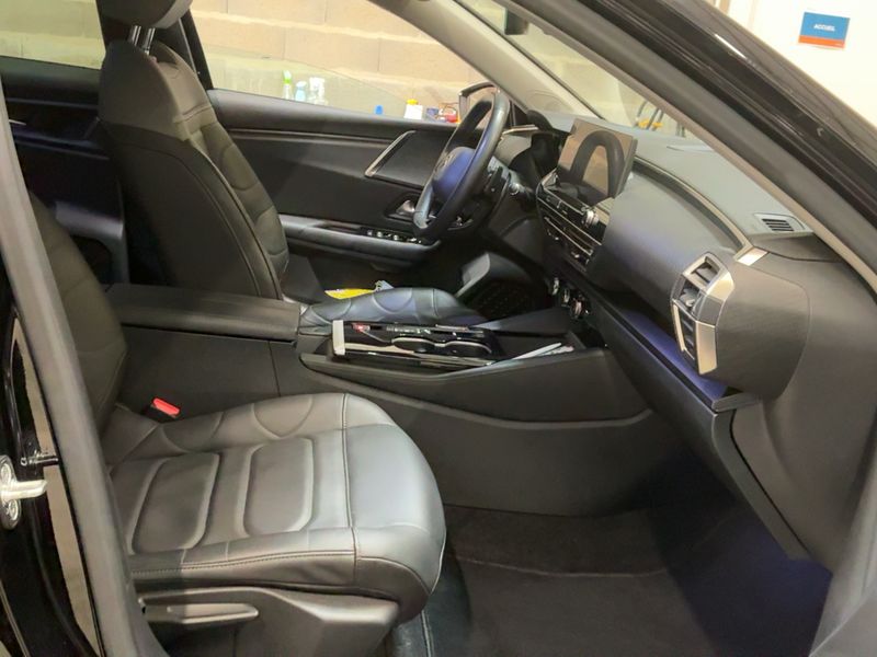 Citroen C5 X 1.2 PureTech Shine — zdjęcie 11