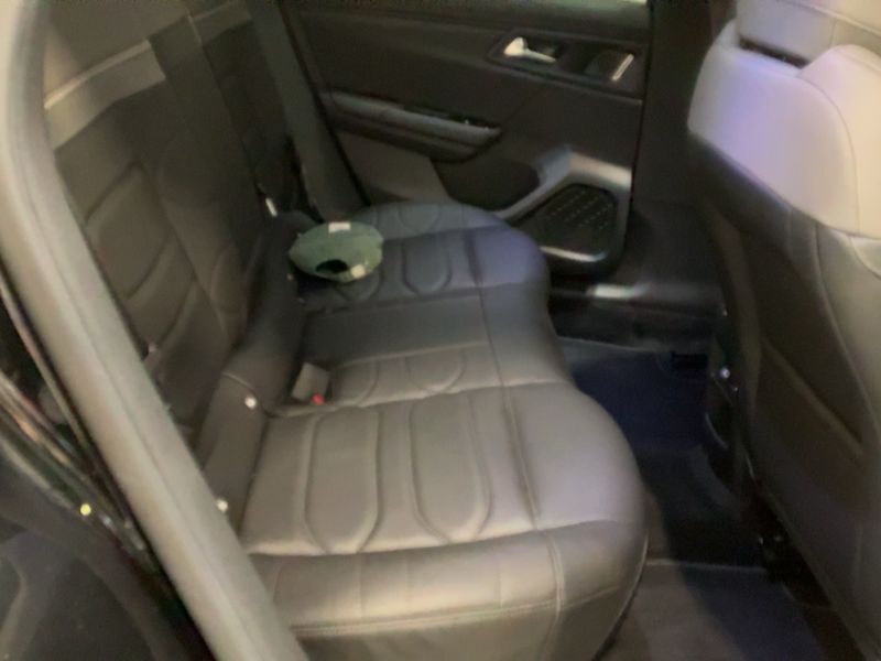 Citroen C5 X 1.2 PureTech Shine — zdjęcie 14