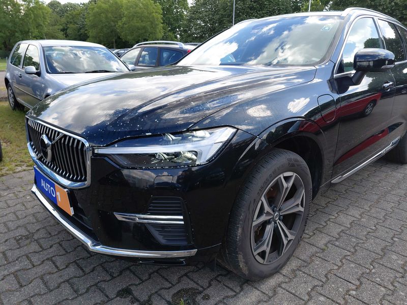 Volvo XC60 2.0 T6 Twin Engine Recharge Plug-in Hybrid Inscription Expression AWD — zdjęcie 2