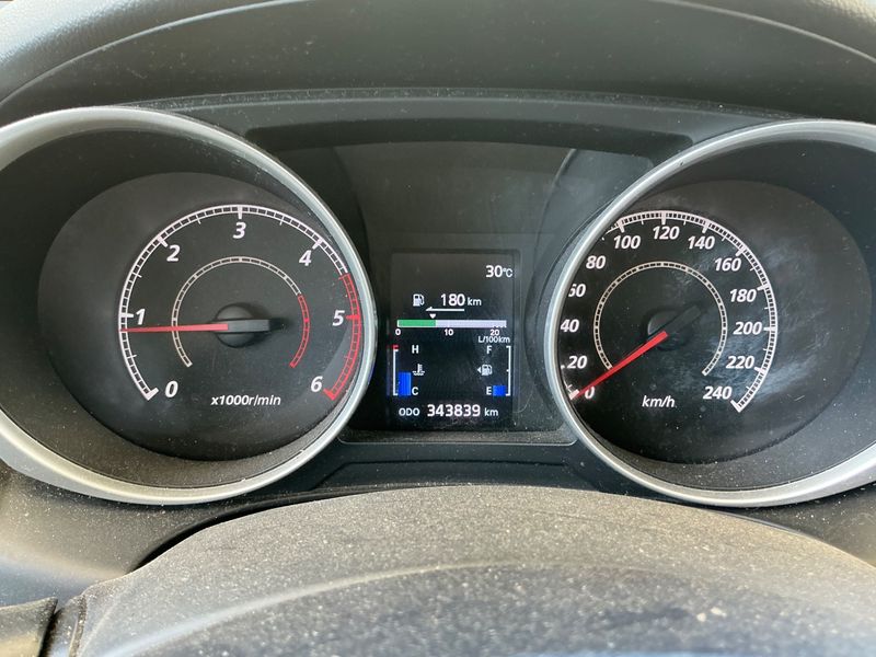 Mitsubishi ASX 1.8 DI-D Intense 2WD — zdjęcie 4