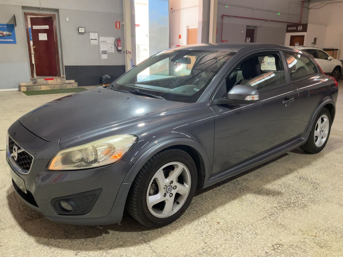Volvo C30 2012
