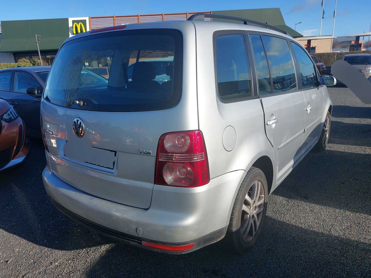 Volkswagen Touran 2007 — photo 6