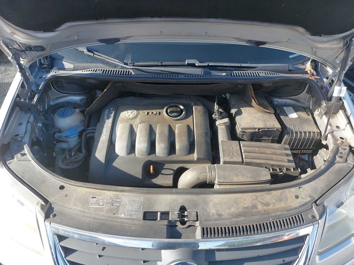 Volkswagen Touran 2007 — photo 9