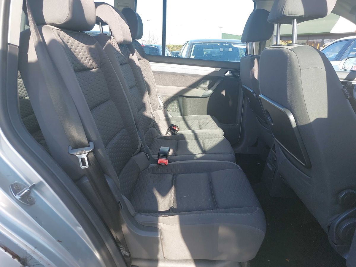 Volkswagen Touran 2007 — photo 14