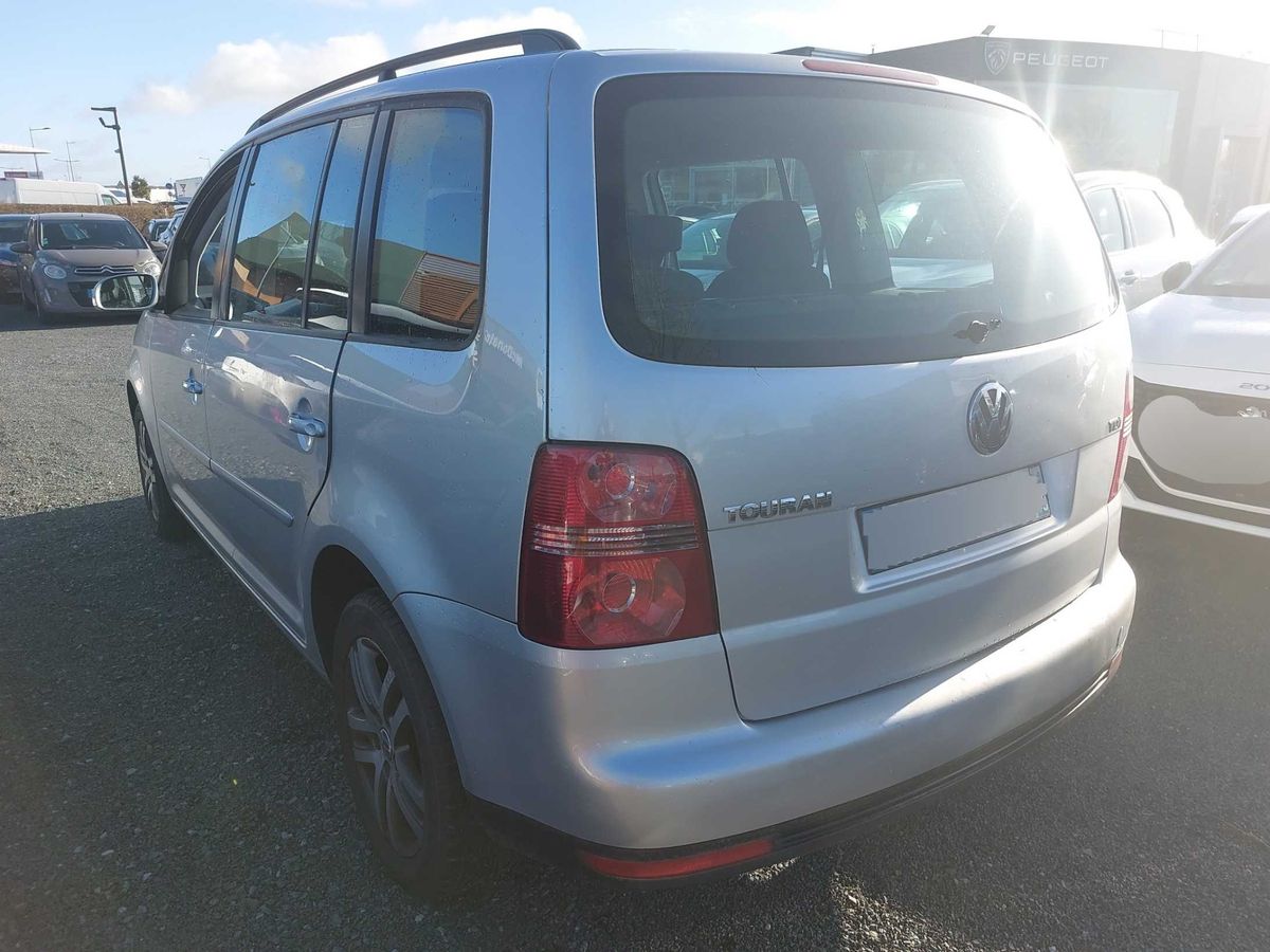 Volkswagen Touran 2007 — photo 4