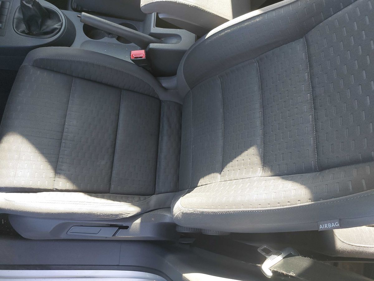 Volkswagen Touran 2007 — photo 33
