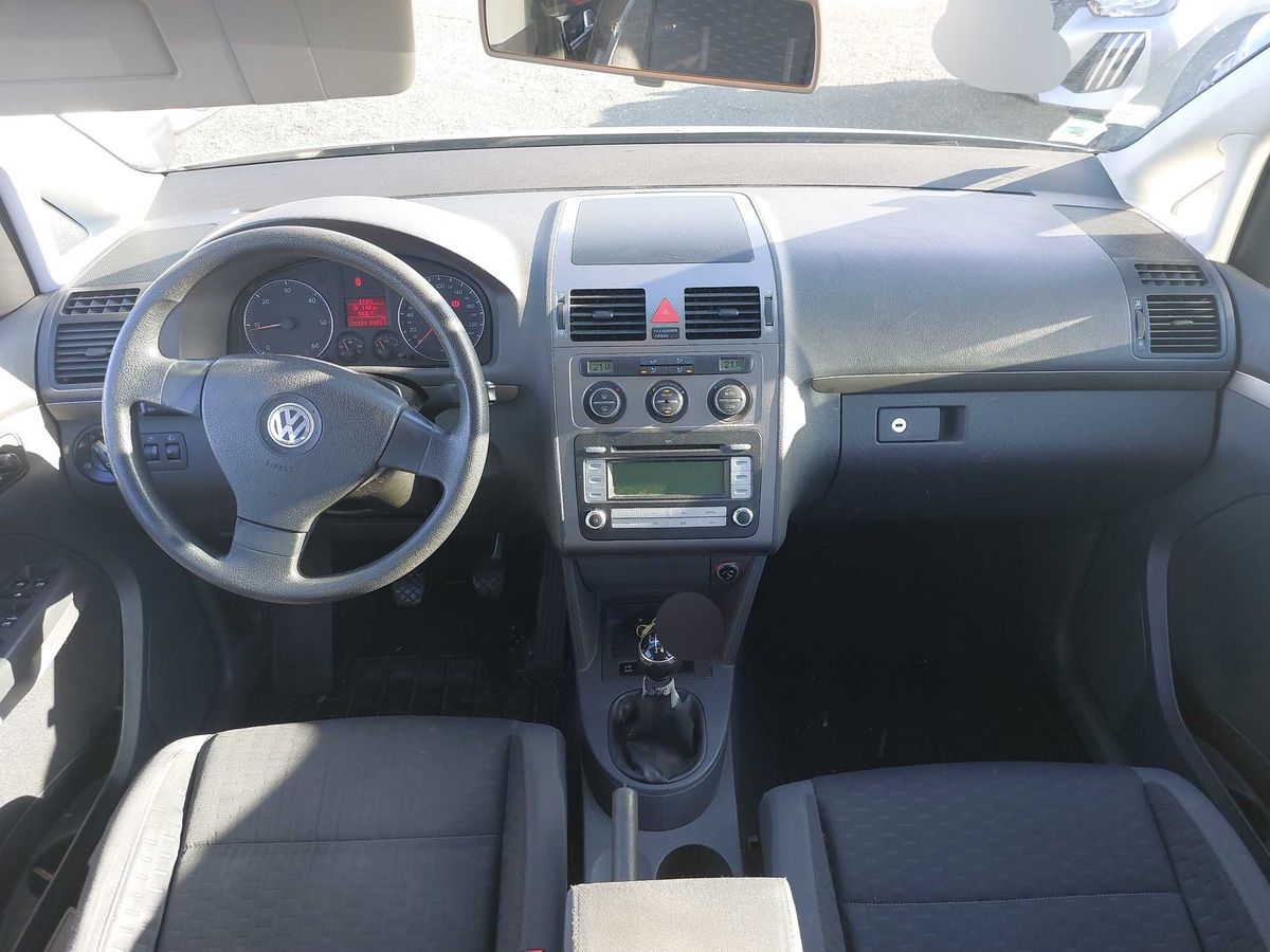 Volkswagen Touran 2007 — photo 12