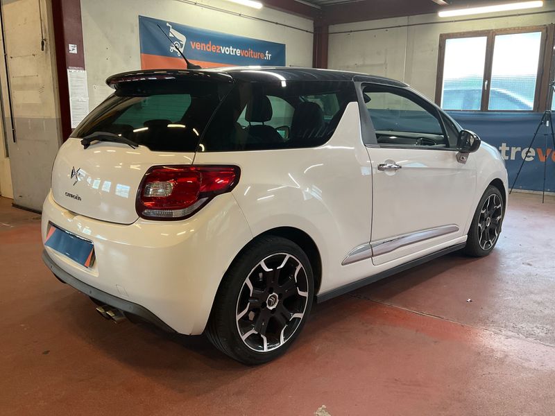Citroen DS3 1.6 e-HDi SportChic — zdjęcie 2