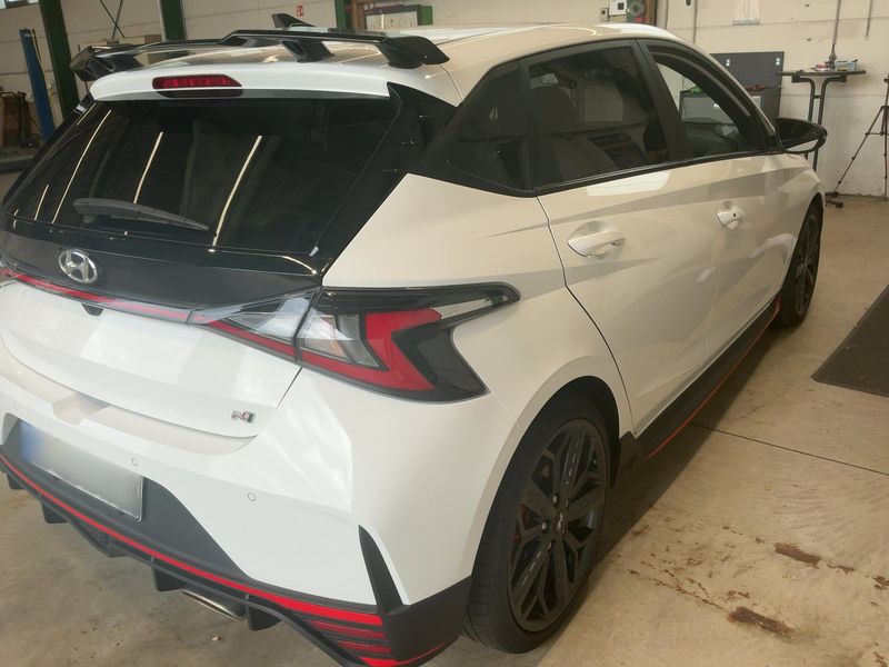 Hyundai i20 1.6 T-GDI N Performance — zdjęcie 6