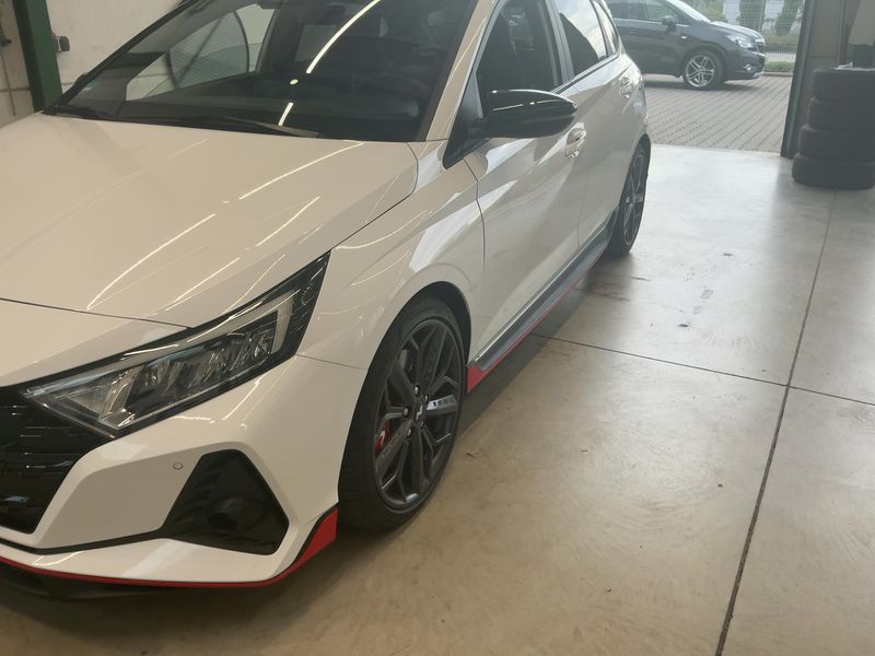 Hyundai i20 1.6 T-GDI N Performance — zdjęcie 2
