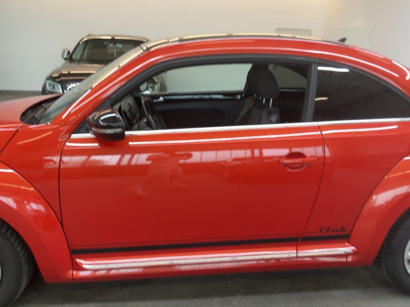 Volkswagen Beetle 2.0 TDI Club BlueMotion Tech 2015 – снимка 4