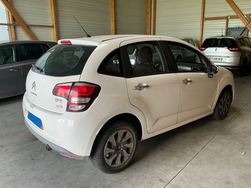 Citroen C3 1.6 Blue-HDi Confort 2015 – снимка 2