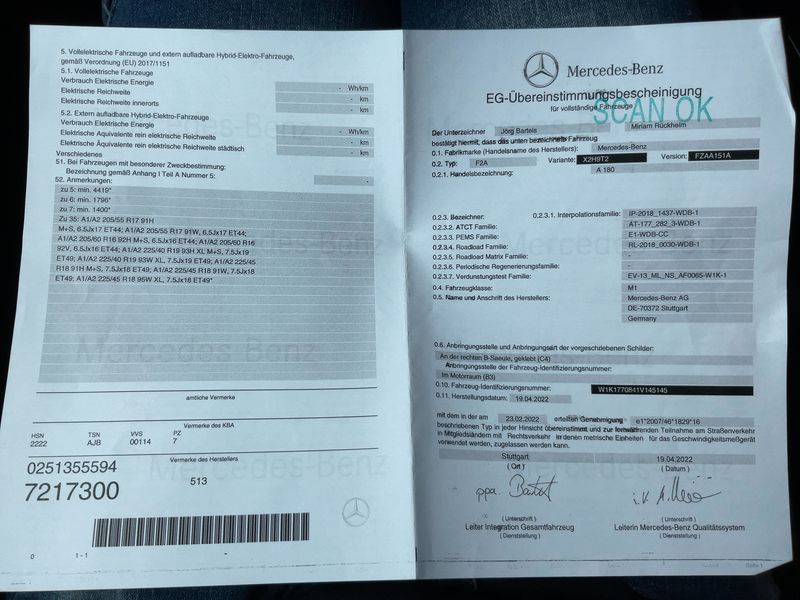 Mercedes-Benz A-Klasse A 180 AMG Line — zdjęcie 16