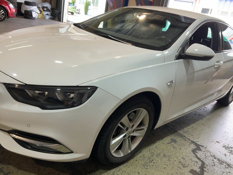 Opel Insignia Grand Sport 2.0 CDTI Dynamic — zdjęcie 2