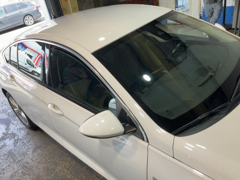 Opel Insignia Grand Sport 2.0 CDTI Dynamic — zdjęcie 8