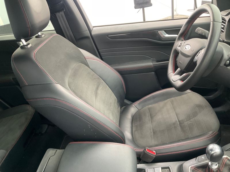 Ford Kuga 1.5 EcoBoost ST-Line X 2021 – снимка 26