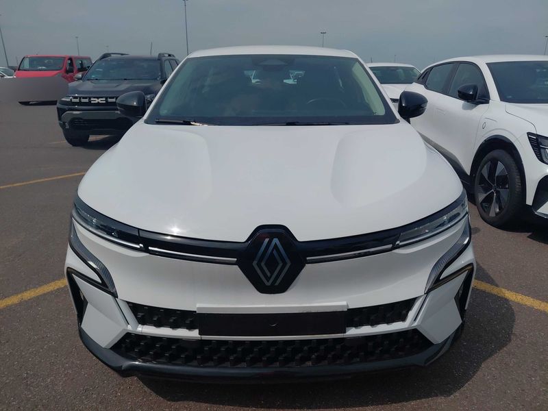 Renault Megane E-Tech electric drive 96 kW Equilibre — zdjęcie 7