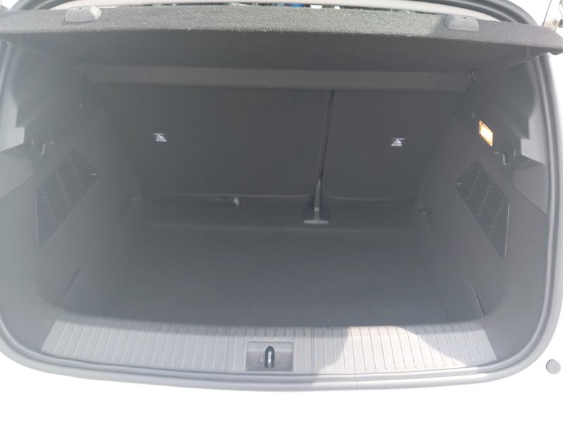 Renault Megane E-Tech electric drive 96 kW Equilibre — zdjęcie 9