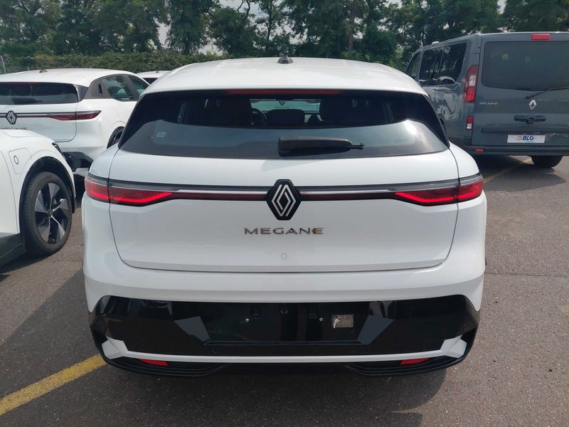 Renault Megane E-Tech electric drive 96 kW Equilibre — zdjęcie 4