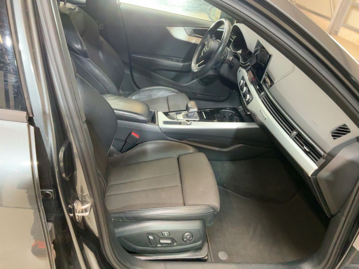 Audi A4 2020 — photo 17