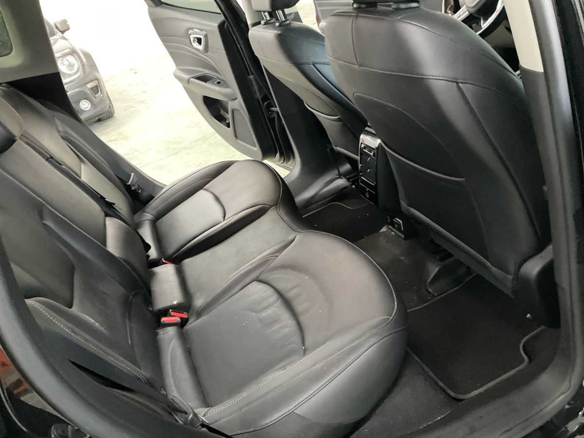 Jeep Compass 2021 — photo 46