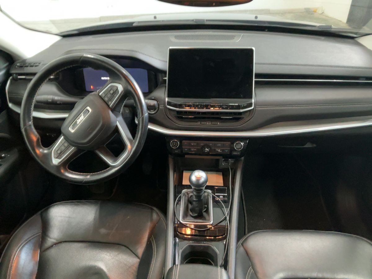 Jeep Compass 2021 — photo 18