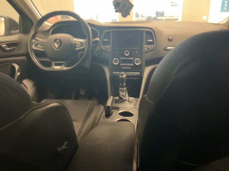 Renault Megane 1.2 TCe Energy Experience — zdjęcie 12