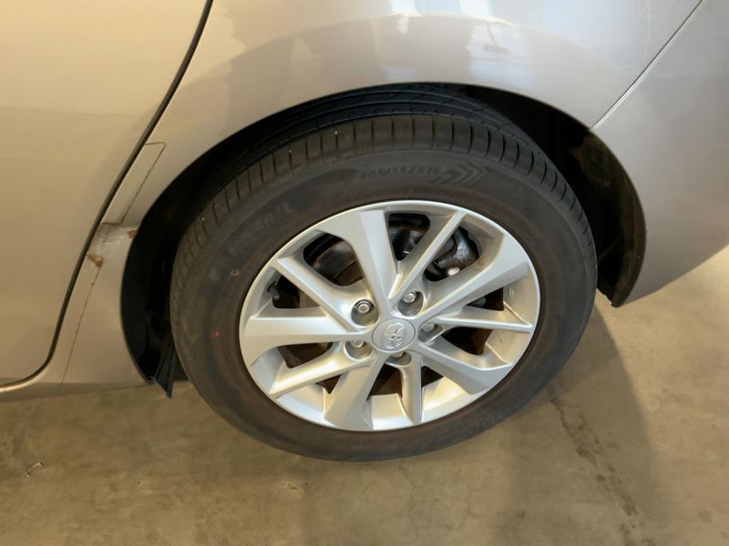 Toyota Auris 1.3 Active 2014 – снимка 5