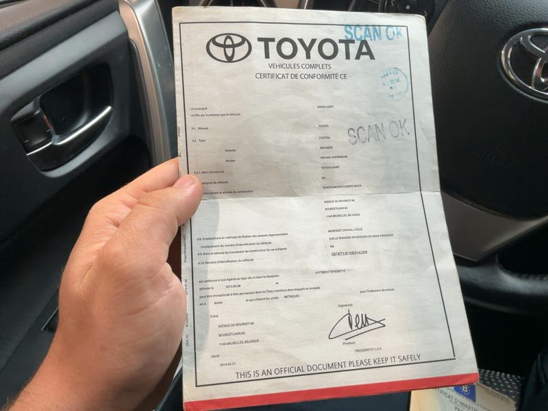 Toyota Auris 1.3 Active — zdjęcie 16