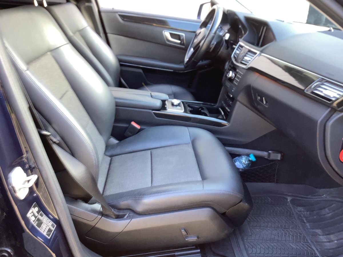 Mercedes-Benz E-Klasse 2012 — photo 17