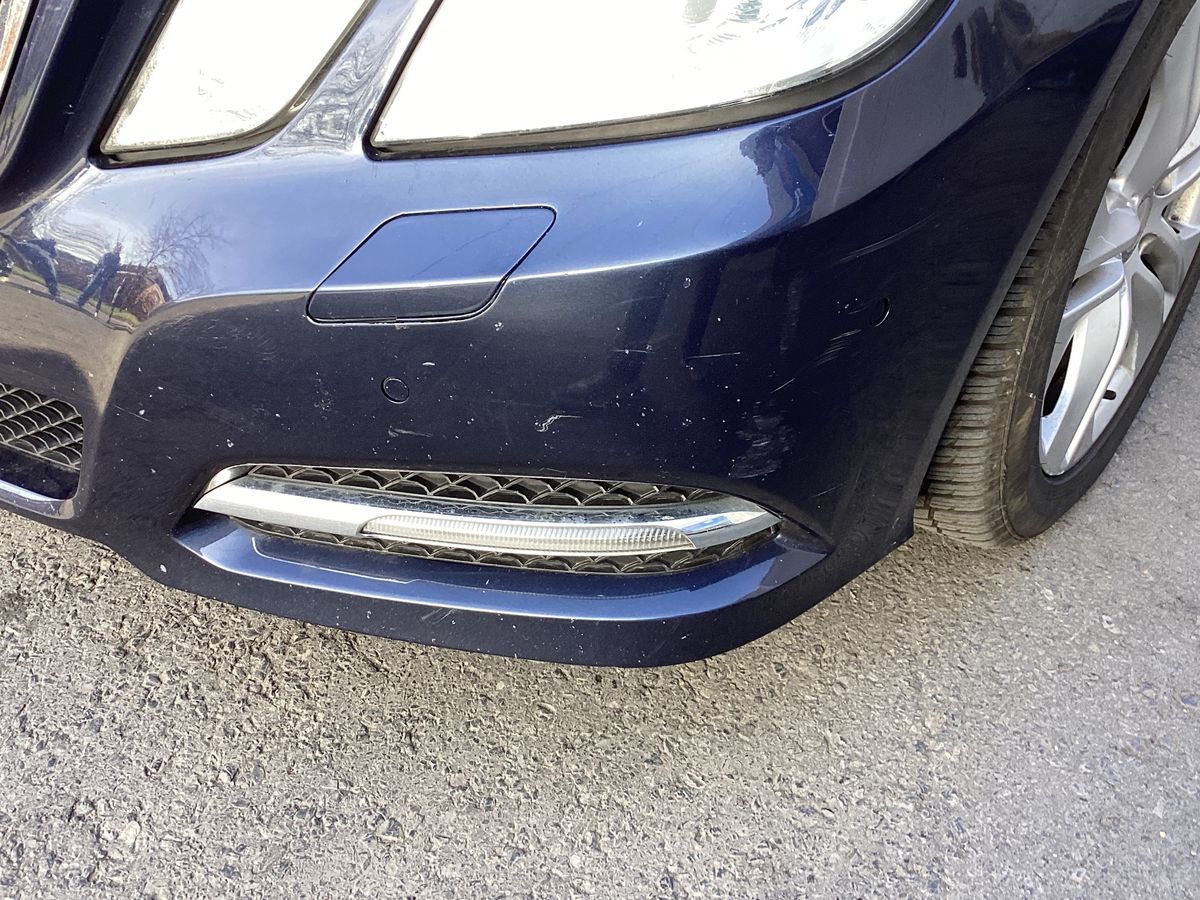 Mercedes-Benz E-Klasse 2012 — photo 35