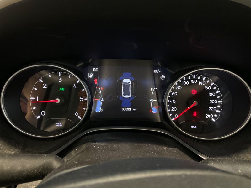 Jeep Compass 2.0 M-Jet Limited 4WD — zdjęcie 13