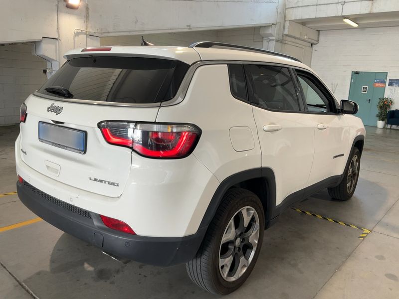 Jeep Compass 2.0 M-Jet Limited 4WD — zdjęcie 6