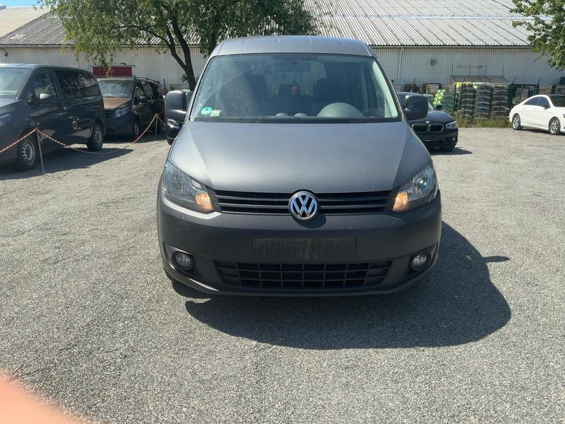 Volkswagen Caddy 1.6 TDI Trendline 2010 – снимка 14