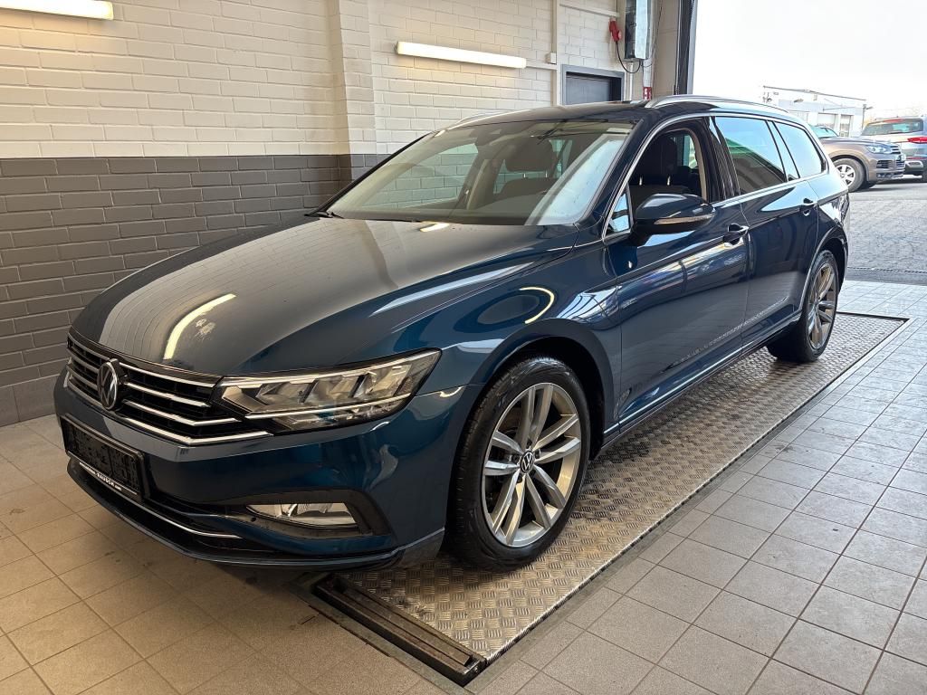 Volkswagen Passat 2023